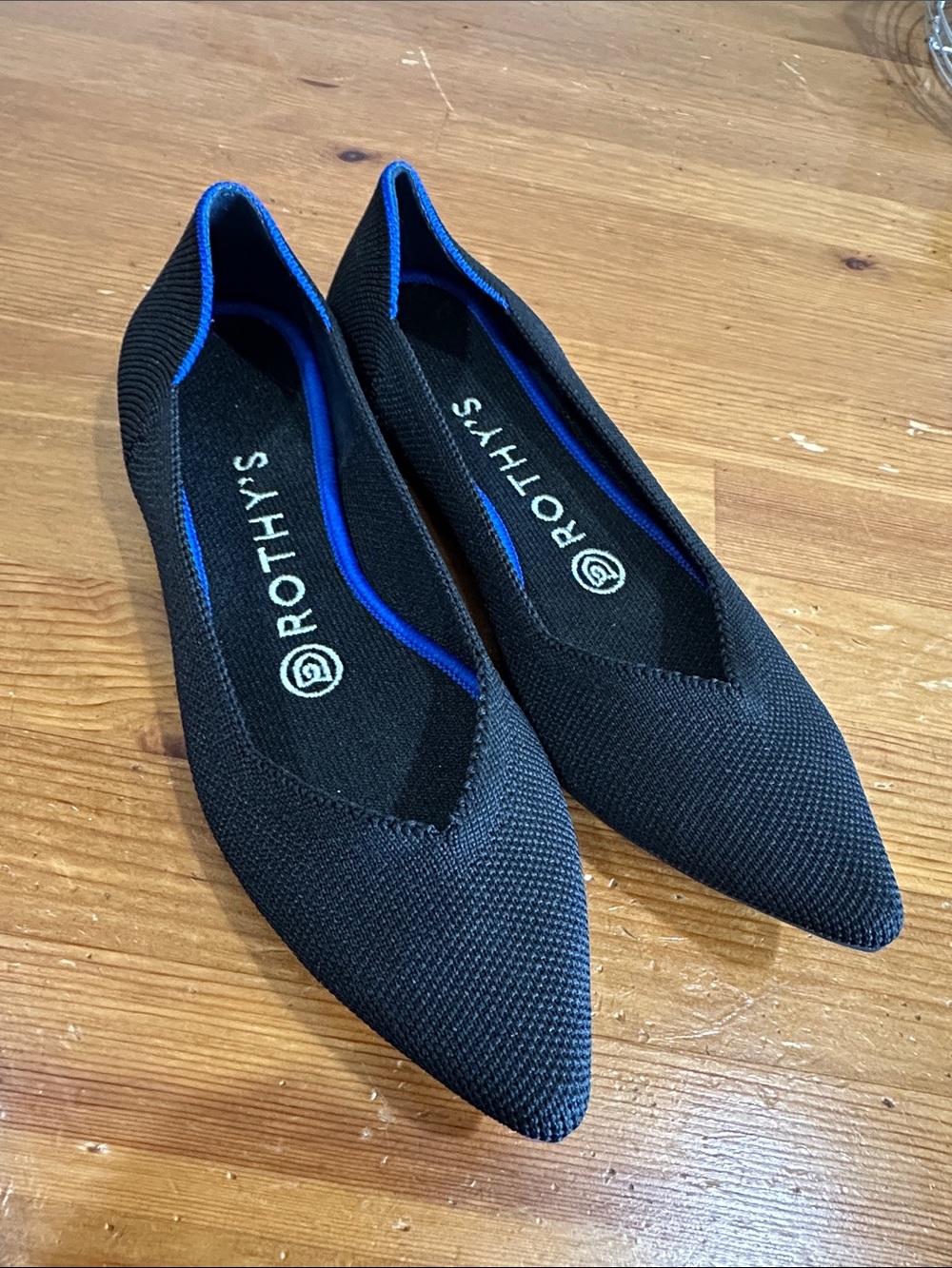 Rothy's Black Pointed Knit Flats with Blue Trim